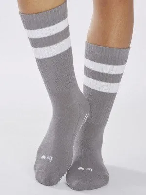 Be Love Crew Grip Socks - Gray (Barre / Pilates)