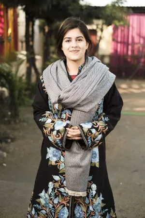 Grey And Beige Color Texture Semi pashmina Ladakhi Wool Shawl Is Known For Its Softness.