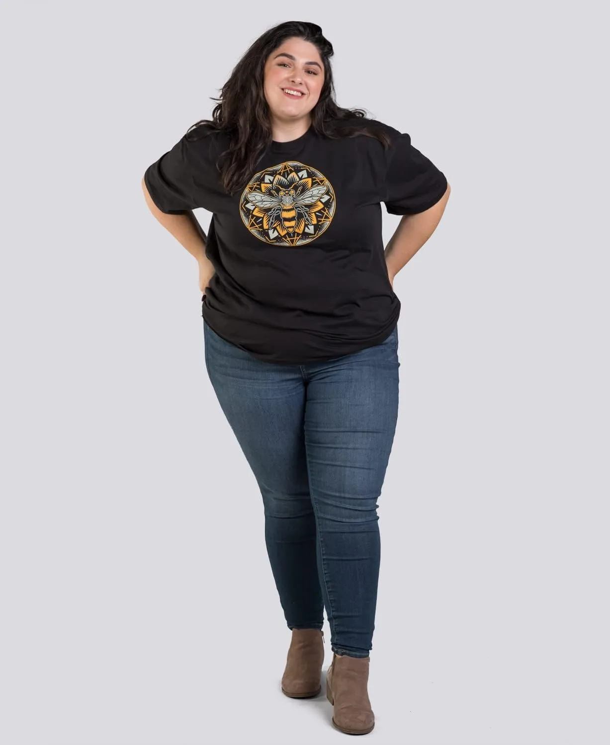 Soul Flower Bee Mandala Organic Cotton Short Sleeve T-Shirt - Black Unisex Crew Neck Tee for Men and Women