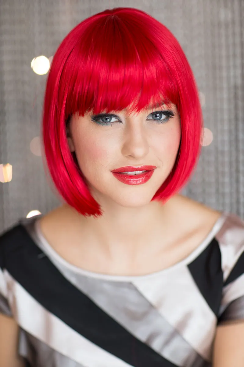Vibrant, bright red bob wig: Maisy